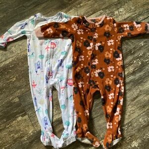 Footed jammies 18 months